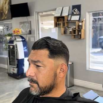 Cuts by J - Barbers Near Me - Bullhead City, Arizona Cuts by J - Barbers Near Me - Bullhead City, Arizona