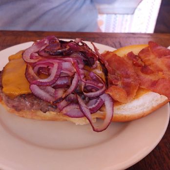 Two 8 Two Bar & Burger - Pub Burger - Burgers Near Me - Brooklyn, New York