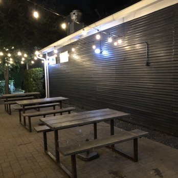Field & Tides - Outdoor patio - Southern Near Me - Houston, Texas Field & Tides - Outdoor patio - Southern Near Me - Houston, Texas
