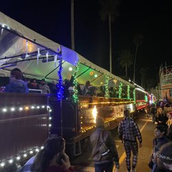 Polar Express Train ride Santa Cruz - Getting ready to board the Santa Cruz Holiday Lights Train