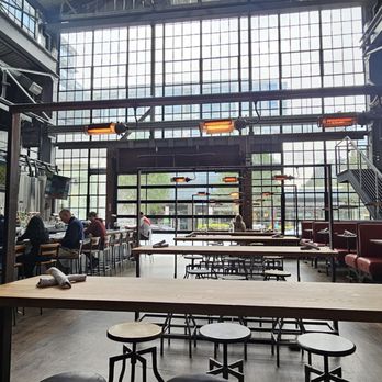 Bluejacket - The bar area - Breweries Near Me - Washington, DC, District of Columbia