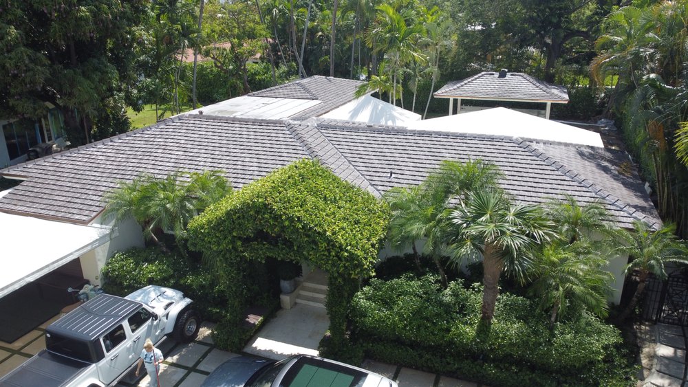 Slide of Tiger & Son Roofing