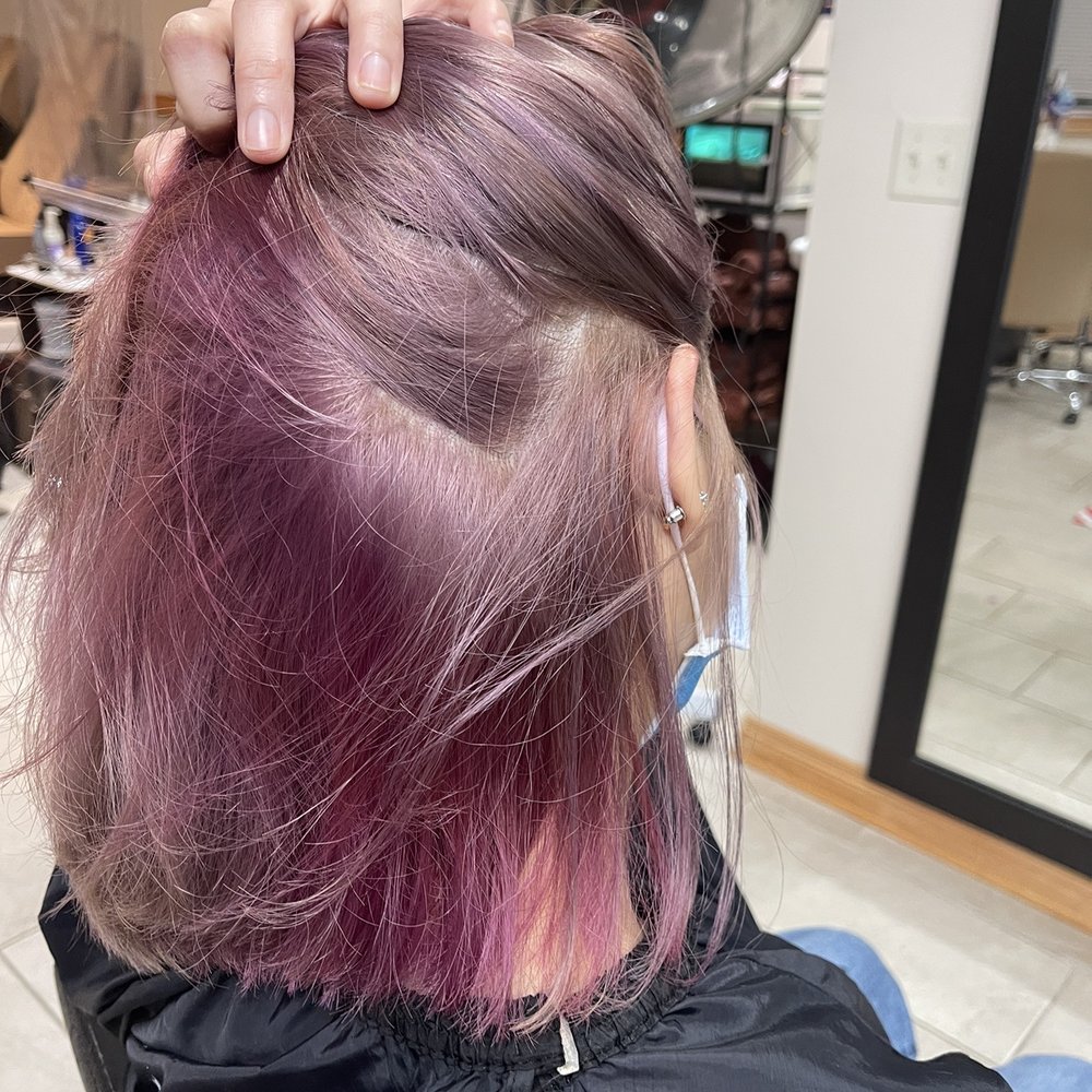 Mimi's Beauty Salon - What she did inside for me - Hair Salons Near Me - Chicago, Illinois