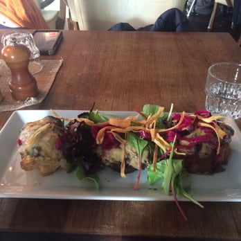 RMagnussons - Restaurants Near Me - Uppsala, C