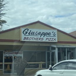 Exterior outside entrance of Giuseppe's Brothers Pizza - Restaurante - Camp Hill, Pennsylvania Exterior outside entrance of Giuseppe's Brothers Pizza - Restaurante - Camp Hill, Pennsylvania