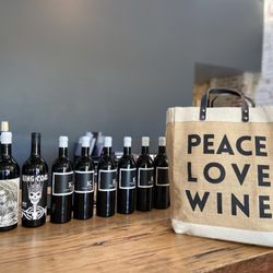 House of Smith - Great wine selection