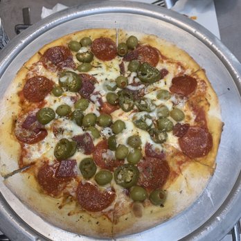 Billy's Italian - Yummy pizza w/pepperoni, olives, jalapeños & salami - Italian Near Me - Vicksburg, Mississippi Billy's Italian - Yummy pizza w/pepperoni, olives, jalapeños & salami - Italian Near Me - Vicksburg, Mississippi