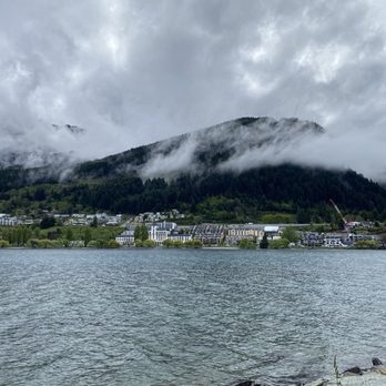 Queenstown Mall - Shopping Near Me - Queenstown, OTA