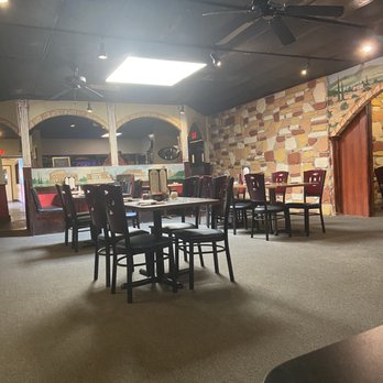 Bella Italia - Inside - Italian Near Me - Ennis, Texas