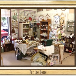Village Antiques & Collectibles