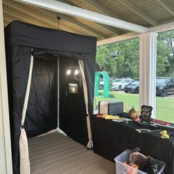 Picture That Photo Booth - Kentucky Derby Party on May 4, 2024