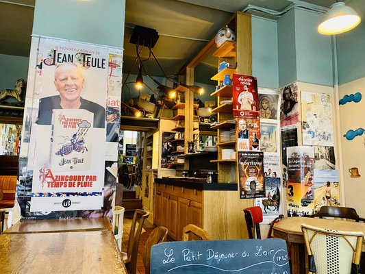 Le Loir dans La Théière by null