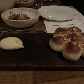 Verse - Hokkaido Milk Buns - Seafood Near Me - Toluca Lake, California