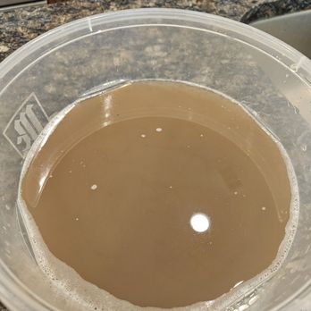 Keep it Klean - Water pulled from the rug cleaner after 6 times of ME going over the rug AFTER receiving it back from being "professionally cleaned" - Office Cleaning Near Me - Dallas, Texas Keep it Klean - Water pulled from the rug cleaner after 6 times of ME going over the rug AFTER receiving it back from being "professionally cleaned" - Office Cleaning Near Me - Dallas, Texas