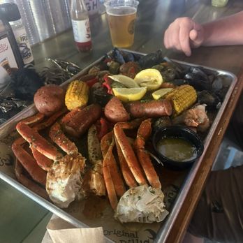 Crabby Bill's - Tybee Island Seafood Feast - Seafood Near Me - Indian Rocks Beach, Florida