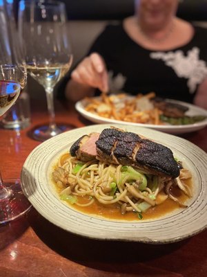 Ella's Food & Drink by null