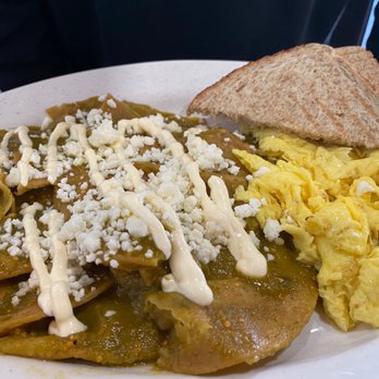 Sugar Milk Cafe - Green salsa Chilaquiles - Breakfast & Brunch Near Me - Naperville, Illinois
