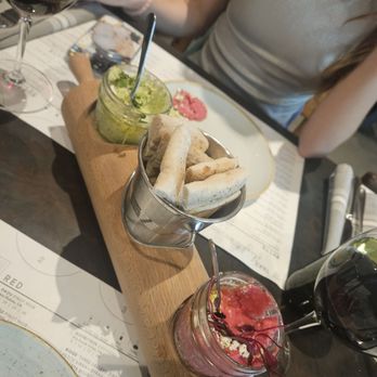 Sixty Vines - hummus platter - New American Near Me - Dallas, Texas Sixty Vines - hummus platter - New American Near Me - Dallas, Texas