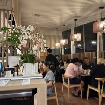 Akami Sushi - Bar dining area - Sushi Bars Near Me - Arcadia, California