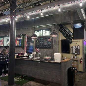 Flatstick Pub - Pioneer Square - Mini golf - Mini Golf Near Me - Seattle, Washington