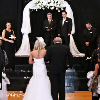 OKC Wedding Officiants - OKC Wedding Officiants Pastor John T Snelson V performing a Great Gatsby wedding at Farmers Public Market in Oklahoma City. - Wedding Planning Near Me - Oklahoma City, Oklahoma OKC Wedding Officiants - OKC Wedding Officiants Pastor John T Snelson V performing a Great Gatsby wedding at Farmers Public Market in Oklahoma City. - Wedding Planning Near Me - Oklahoma City, Oklahoma