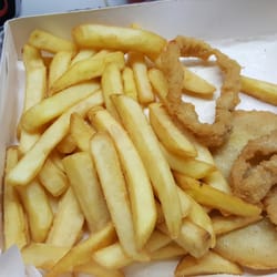 Shore Catch - $4 chips - doesn't look like the amount that would fit on the box on the counter.