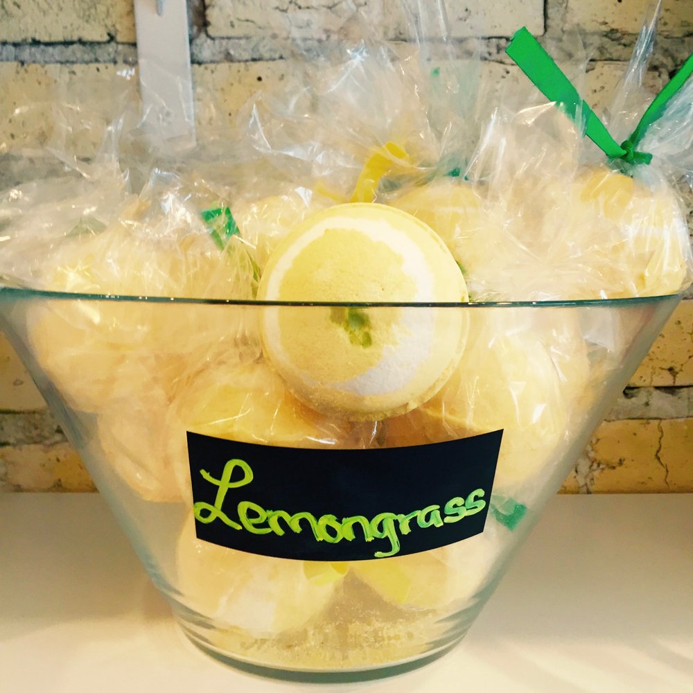 Riche Organics - Lemongrass bath bomb! Looks so good you'll want to eat it. - Cosmetics & Beauty Supply Near Me - Skokie, Illinois