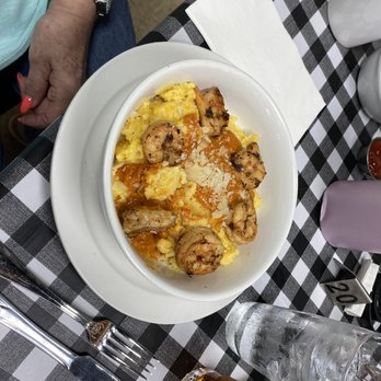 Southern Spoon - Shrimp and grits. - Comfort Food Near Me - Smyrna, Tennessee