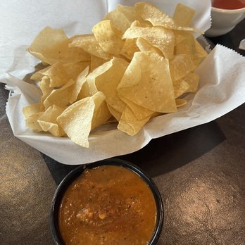 Tipicos Los Reyes - Chips and salsa - Salvadoran Near Me - Manassas, Virginia