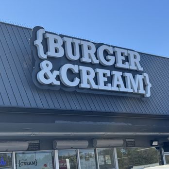 Burger & Cream - Desserts Near Me - Auburn, California Burger & Cream - Desserts Near Me - Auburn, California
