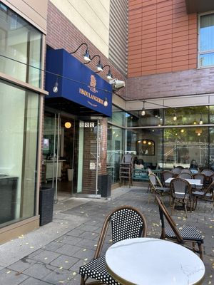 PRB Boulangerie KENDALL SQUARE by null