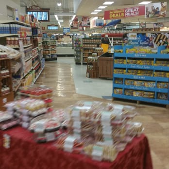 TOPS Friendly Markets - A wide shot of the back of the market - Grocery Near Me - Williamsville, New York TOPS Friendly Markets - A wide shot of the back of the market - Grocery Near Me - Williamsville, New York