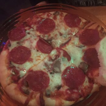 Greenbush Bar - Thick crust pepperoni and mushroom - Italian Near Me - Madison, Wisconsin