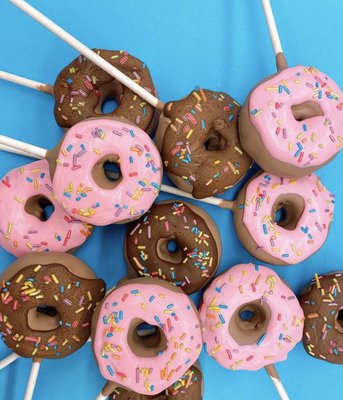 NY Cake Pops by null