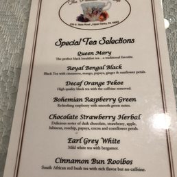 In addition to this tea menu, there was a special "Irish" menu. The Irish Cream tea was our favorite.