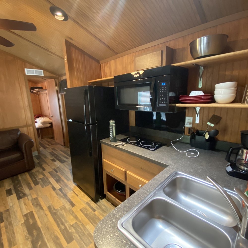 American Heritage RV Park - Kitchen/living room - RV Parks Near Me - Williamsburg, Virginia