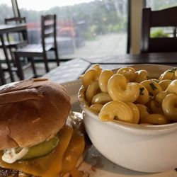 Outlook Tavern Restaurant & Patio