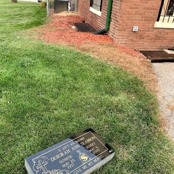 Flint Caskets And Memorials - Funeral Services & Cemeteries Near Me - Flint, Michigan Flint Caskets And Memorials - Funeral Services & Cemeteries Near Me - Flint, Michigan