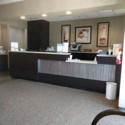 Kraft B Total Eyecare - Front desk