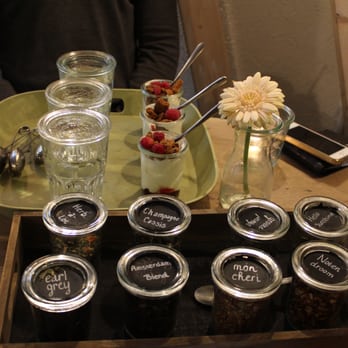 Hungry Birds - Food Tours Near Me - Amsterdam, New Hampshire