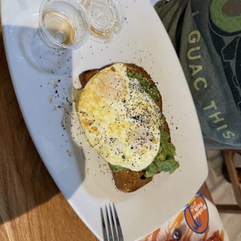 Broken Yolk Cafe - Avocado toast - Breakfast & Brunch Near Me - Irvine, California