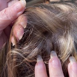 Purple Pinkie Salon - Brassy tones