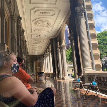 Iolani Palace - Museums Near Me - Honolulu, Hawaii