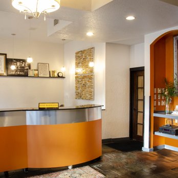 Artisan Downtown - Front Lobby registration desk and check-in. - Hotels Near Me - DeLand, Florida Artisan Downtown - Front Lobby registration desk and check-in. - Hotels Near Me - DeLand, Florida