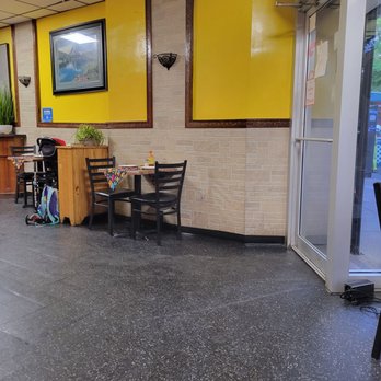 Mister Burrito Loco - the inside of a restaurant - Mexican Near Me - Sunnyside, New York