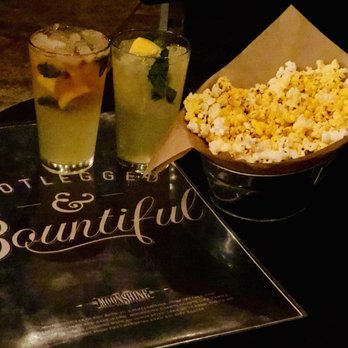 Moonshine Grill - Hard lemonade - Southern Near Me - Austin, Texas