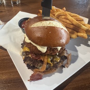 Angry Chair Brewing - Breweries Near Me - Tampa, Florida