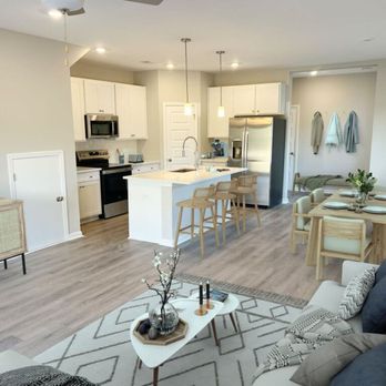 Clear Lake Reserve Townhomes - Apartments Near Me - Pooler, Georgia Clear Lake Reserve Townhomes - Apartments Near Me - Pooler, Georgia