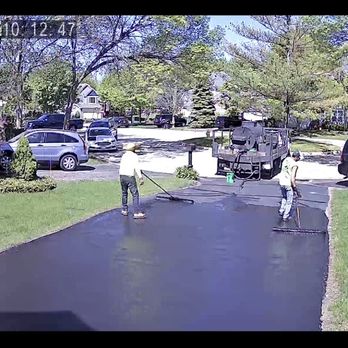 Mike's Seal Coating & Services - Snow Removal Near Me - Antioch, Illinois