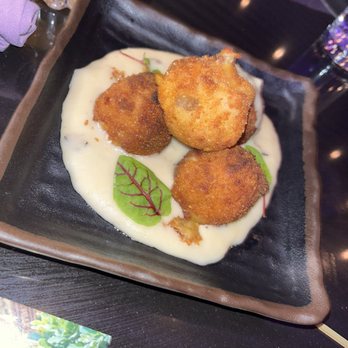 Darling - Truffle Mac and cheese croquettes - Lounges Near Me - New York, New York